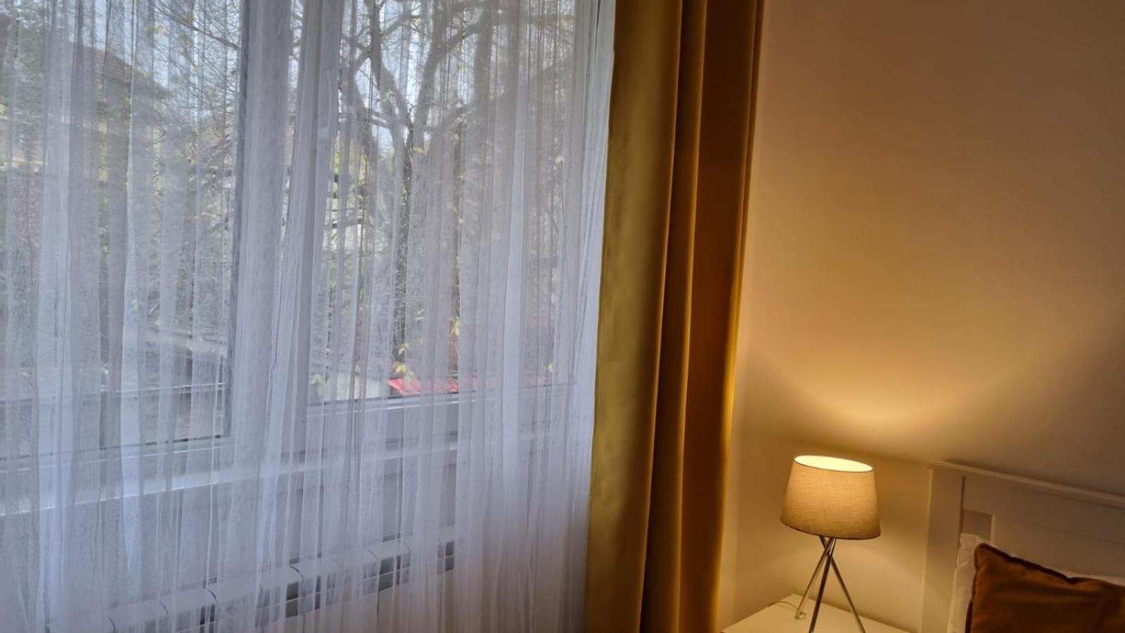 Mv Central Apartment & Garage - Self Check-In Timisoara Ngoại thất bức ảnh